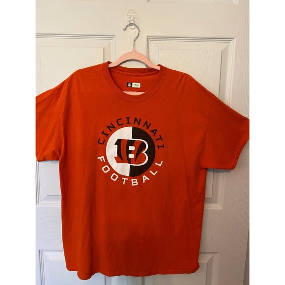 Cincinnati Bengals Football T-Shirt XL Orange NFL Team Apparel Cotton Unisex - Picture 1 of 13
